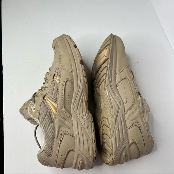 Vionic Tan Chunky Athletic walker dad Shoes 8.5 - Picture 5 of 9